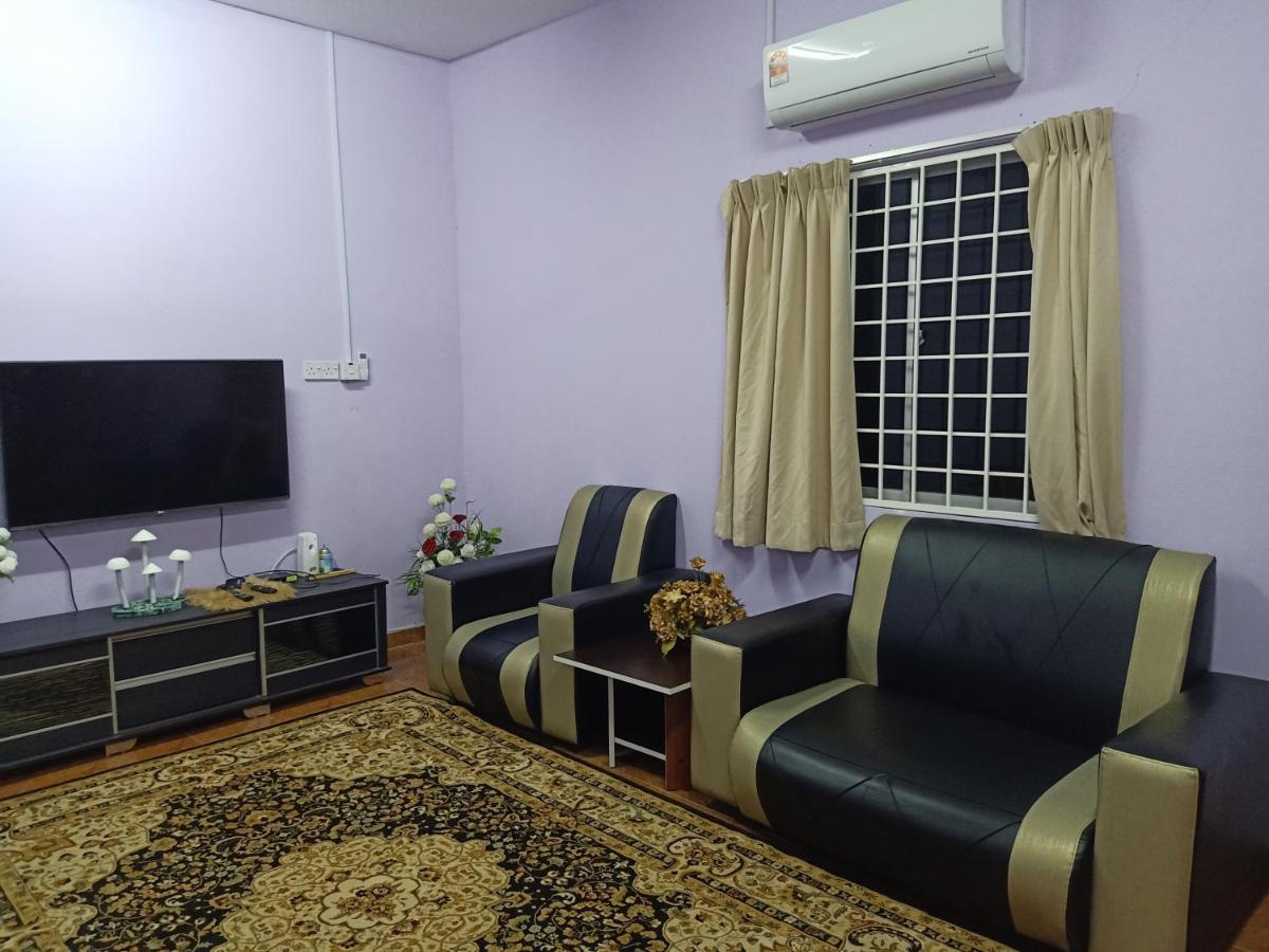 Aliza Scawa Homestay Kuala Pilah Exterior foto