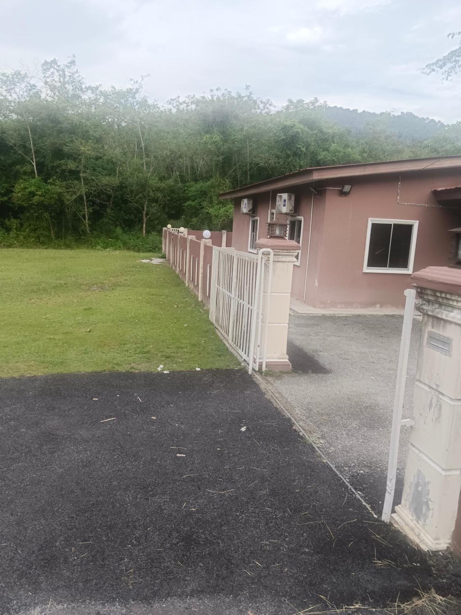 Aliza Scawa Homestay Kuala Pilah Exterior foto